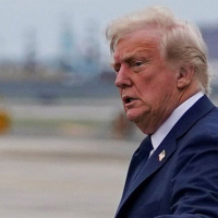 29-4: Popularidad de Trump cae tras guerra arancelaria.