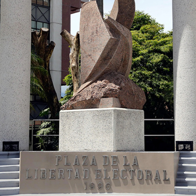 Hablando Claro Con Vilma Ibarra