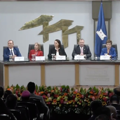 Hablando Claro Con Vilma Ibarra