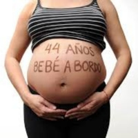 Riesgos y beneficios de ser madres después de los 35 años