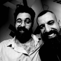 (לטייל בעולם ולא לחזור, אורח: לונלי פלג (פלג כהן