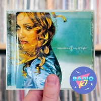 Madonna Ray of Light (1998) : la révolution que personne navait vu venir