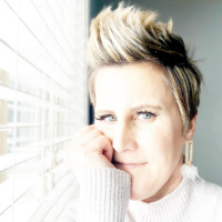57. How to be a confident Shy Girl Boss with Susannah Harris.