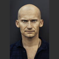 Christian Stadil: Om sundhed, rigdom, succes,  lykke