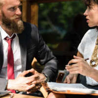 Ojciec porażki nr. 1 - kiepska sprzedaż