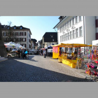 Zofinger Monatsmarkt trotz Corona-Kirse