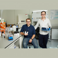 Podcast: Healthy environments, polio progress, and colour-change hygiene checker