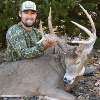 Brady Harvests a Mature Midwestern 9 Point