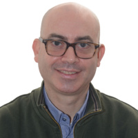 Manager In Office - Giuseppe Masi - Fogola Casalinghi