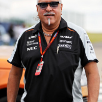 RJ Kaavyas Jhampak Item on MALLYA