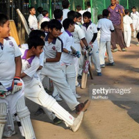 BEIZZATI _CRICKET COACH KO COACHING GYAN DENE WALE BITTU KE PAPA