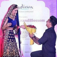 फैशन शो के बीच में युविका के लिए घुटने पर बैठ गए मंगेतर प्रिंस