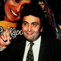 When Rishi Kapoor Acted In Raj Kapoors Last Film Henna Flashback Video