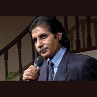 Amitabh Bachchan Recalls Funny Incident From A Concert