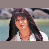 Top 5 Bollywood Actors Who Played Female Roles On The Big Screen