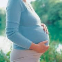 Những lưu ý cho bà bầu dự sinh dịp Tết