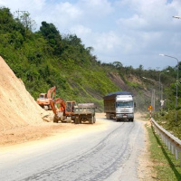 Tài nguyên môi trường - Lạng Sơn: Gặp khó trong giải phóng mặt bằng - Dự án cải tạo QL4B chậm tiến độ