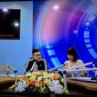 VOV - Chát với người nổi tiếng: Ca sĩ Vũ Duy Khánh: “Chú tắc kè hoa” trong âm nhạc 