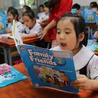 Thời sự 18h 29/10/2025:Chính phủ đặt mục tiêu đến năm 2030, tiếng Anh sẽ thành môn bắt buộc từ lớp 1