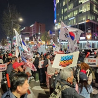 Thời sự 18h 09/4/2025: phe ủng hộ Tổng thống Hàn Quốc vừa bị phế truất lại biểu tình rầm rộ