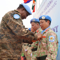 Thời sự 12h 8/5/2025: Trao Huy chương Vì sự nghiệp gìn giữ hòa bình Liên Hợp Quốc