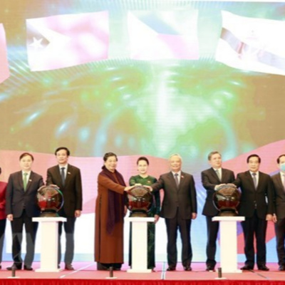 Vov - Chng Trinh Thi S