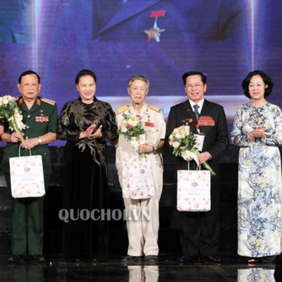 Vov - Chng Trinh Thi S