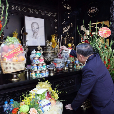 Vov - Chng Trinh Thi S