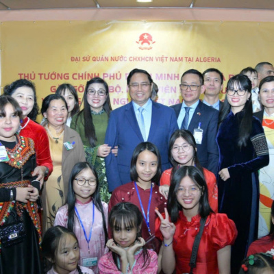 Vov - Chng Trinh Thi S