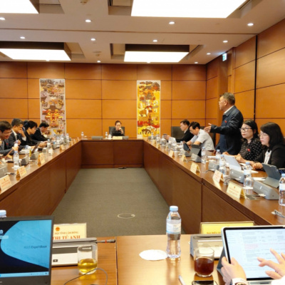 Vov - Chng Trinh Thi S