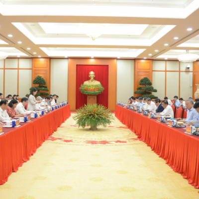 Vov - Chng Trinh Thi S