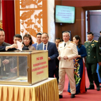 Tin trong nước - Quảng Ninh: Phát động ủng hộ làm nhà cho hộ nghèo tỉnh Điện Biên và hỗ trợ hộ nghèo theo tiêu chí mới của tỉnh