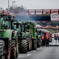 Tin quốc tế - Nông dân Pháp đe doạ phong toả thủ đô Paris