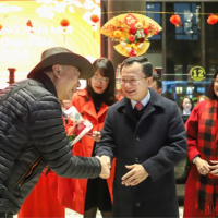 Tin trong nước - Hàng nghìn khách quốc tế “xông đất” vịnh Hạ Long trong ngày đầu năm