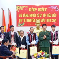 Tin trong nước - Quảng Nam chăm lo Tết cho người nghèo