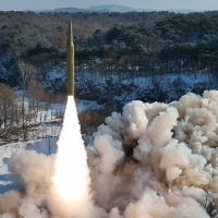 Tin quốc tế - Triều Tiên liên tiếp phóng tên lửa đạn đạo ở ngoài khơi vùng đặc quyền kinh tế Nhật Bản