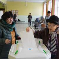 Tin quốc tế - Tỷ lệ cử tri đi bỏ phiếu bầu cử Tổng thống Nga vượt trên 61% 