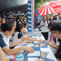 Tin trong nước - Tư vấn tuyển sinh 2024: Thí sinh quan tâm đến cơ hội việc làm