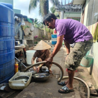 Tin trong nước - Bến Tre: Nước sinh hoạt vùng nông thôn khan hiếm, người dân chắt chiu từng lít nước ngọt