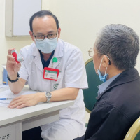 Tin trong nước - Trời trở lạnh, gia tăng người mắc bệnh phổi tắc nghẽn mãn tính nhập viện