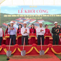 Tin trong nước - Phó Thủ tướng Lê Thành Long dự lễ khởi công Trường Phổ thông Dân tộc Nội trú Thanh Nưa