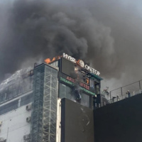 Tin trong nước - Hà Nội: Sau gần 2 giờ đồng hồ đám cháy ở tòa nhà OCD ở phường Ô chợ dừa đã được dập tắt