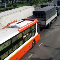 Tin trong nước - Bến Tre-Tiền Giang: chiều nay kẹt xe nghiêm trọng gần chân cầu Rạch Miễu