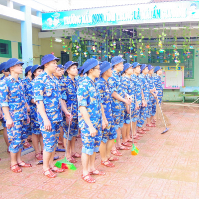 Vov - Viêt Nam Va Thê Gii