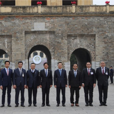 Vov - Viêt Nam Va Thê Gii