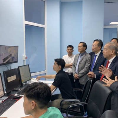 Vov - Viêt Nam Va Thê Gii