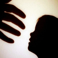 VOV - Quốc hội với cử tri: Xâm hại trẻ em, chế tài đã đủ mạnh?