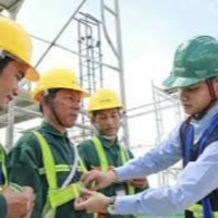 Chính phủ với người dân - Đảm bảo an toàn vệ sinh lao động trong tình hình mới