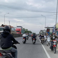 Pháp luật đời sống - Quảng Ngãi: Hiểm họa từ hành vi đi ngược chiều trên Quốc lộ 1A. 