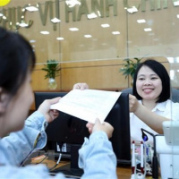 Chính phủ với người dân: Cắt giảm điều kiện kinh doanh, thủ tục hành chính, đổi mới phương thức phục vụ người dân, doanh nghiệp